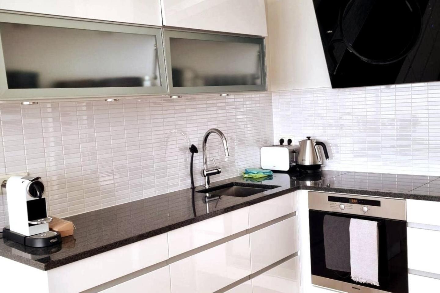 Day Dream Laugavegur Downtown Apartments Рейкьявик Экстерьер фото
